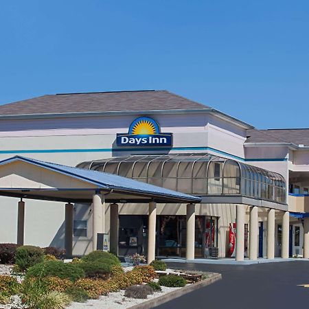 Days Inn By Wyndham Greeneville Exterior foto