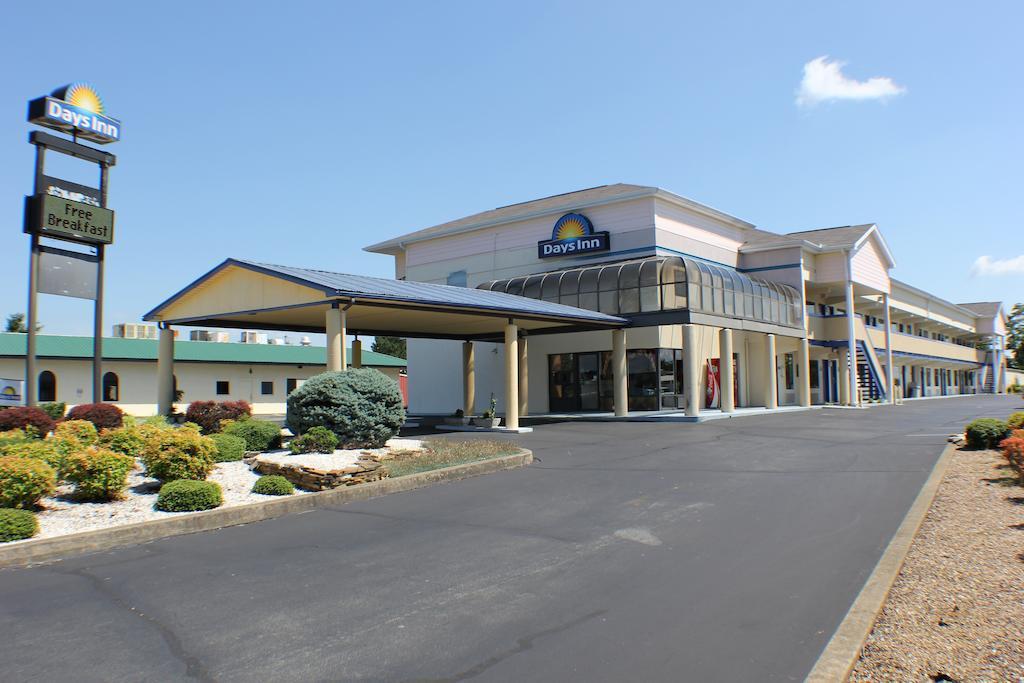 Days Inn By Wyndham Greeneville Exterior foto